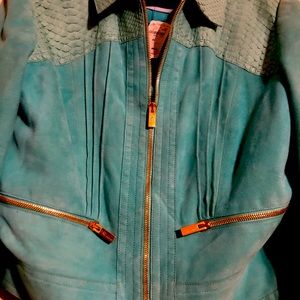 Blumarine jacket tilt